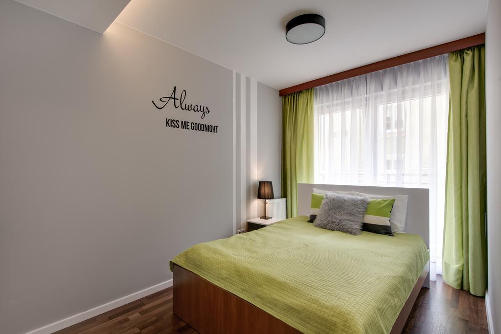 River Boulevards Apartment Kraków Eksteriør billede
